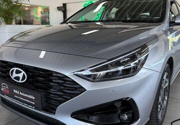 Hyundai i30 25.380 km 18.780 &euro; Kempen 47906