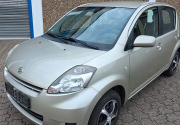 Daihatsu Sirion 149.000 km 2.999 &euro; Moers 47441