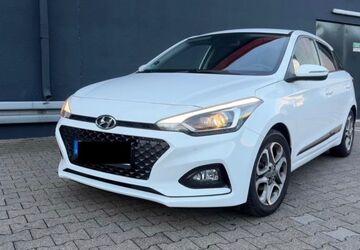 Hyundai i20 81.540 km 9.399 &euro; Mülheim an der Ruhr 45472