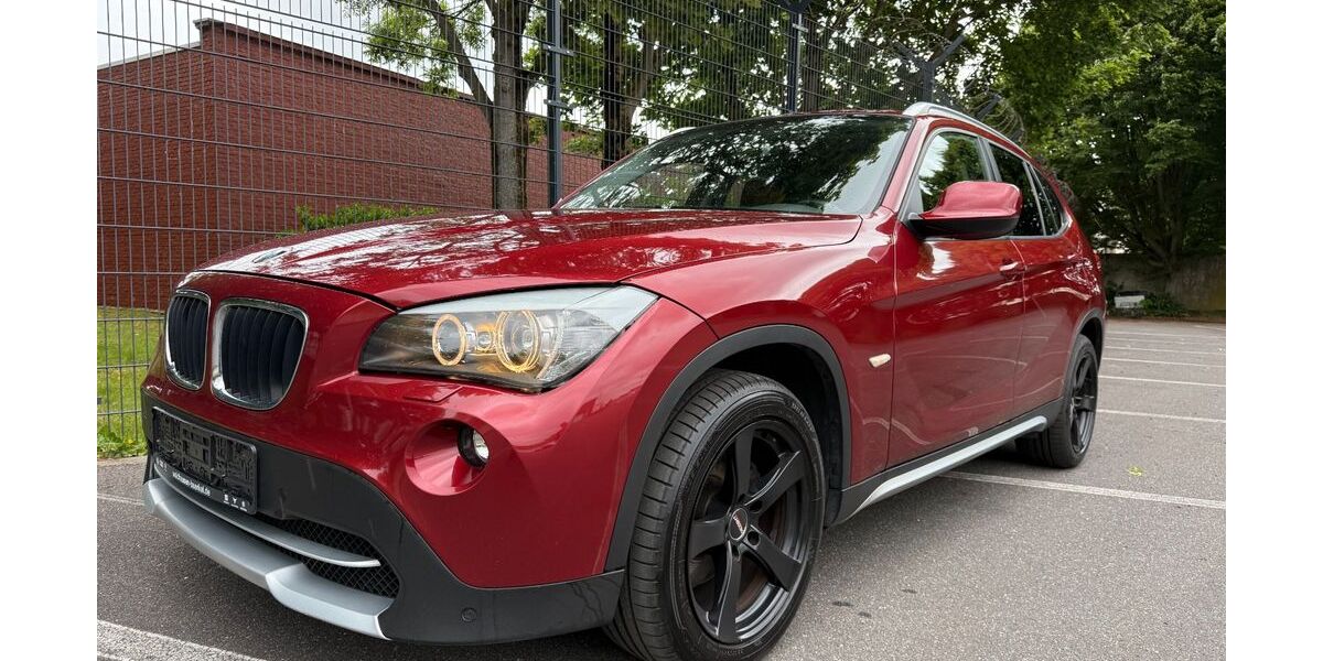 BMW X1 215.599 km 8.990 &euro; Mönchengladbach 41068