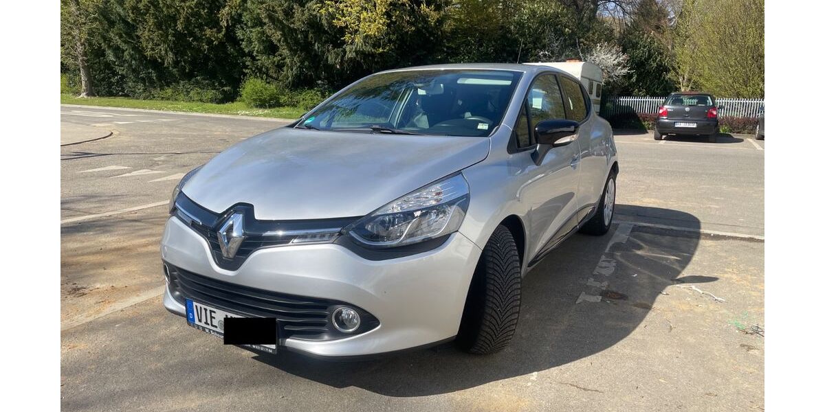Renault Clio 78.300 km 6.200 &euro; Viersen 41748