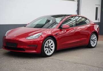 Tesla Model 3 49.867 km 29.550 &euro; Mönchengladbach 41236