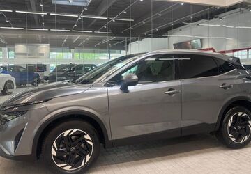 Nissan Qashqai 21.199 km 30.880 &euro; Duisburg 47167