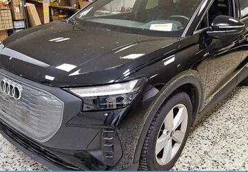 Audi Q4 e-tron 40.510 km 25.950 &euro; Moenchengladbach 41063