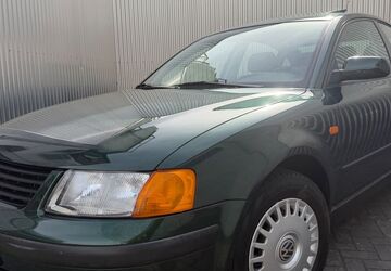 VW Passat 88.000 km 3.990 &euro; Viersen 41748