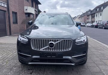 Volvo XC90 274.000 km 19.200 &euro; Mönchengladbach 41061