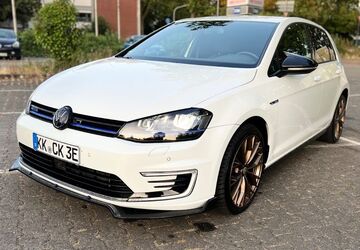 VW Golf 96.500 km 15.100 &euro; Willich 47877