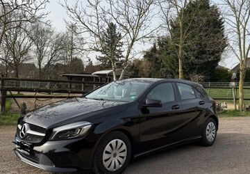 Mercedes-Benz A 180 110.233 km 13.900 &euro; Kerken 47647