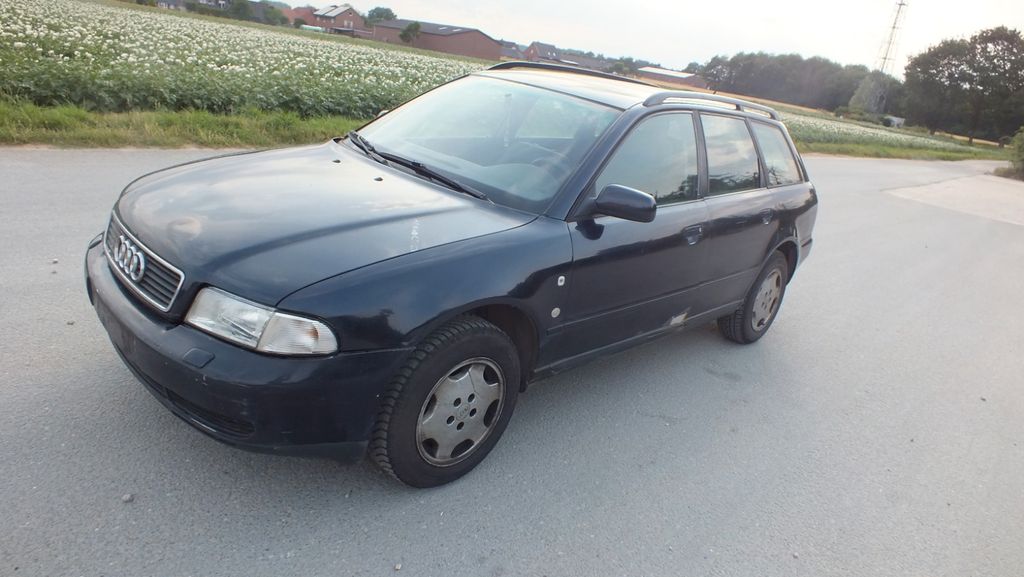 Audi A4 258.000 km 1.700 &euro; Krefeld 47798