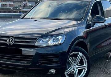 VW Touareg 178.600 km 14.899 &euro; Neuss 41469