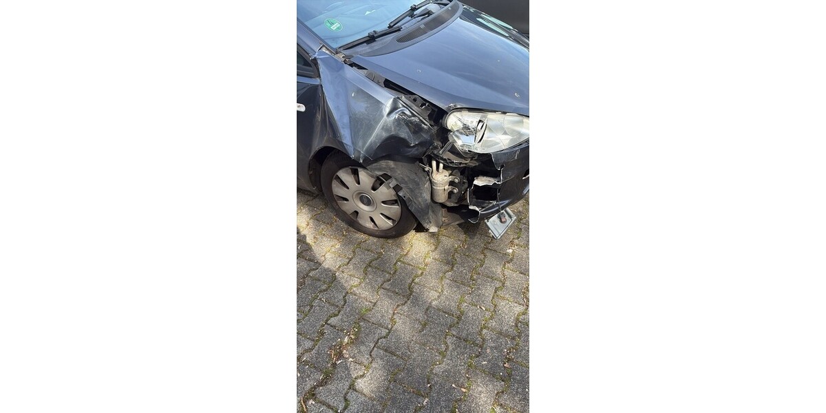 Ford C-Max 127.000 km 1.200 &euro; Viersen 41747