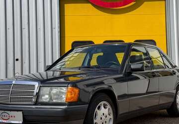 Mercedes-Benz 190 204.000 km 7.900 &euro; Krefeld 47799