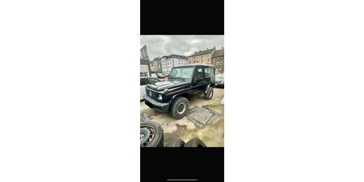 Mercedes-Benz G 300 180.000 km 22.999 &euro; Duisburg 47198