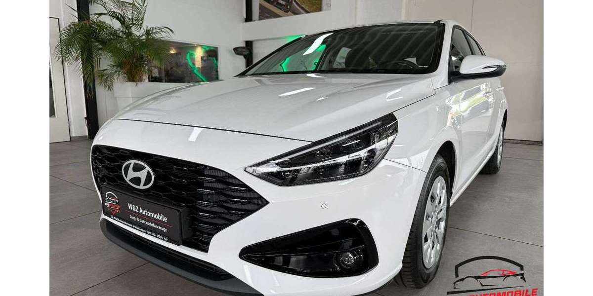 Hyundai i30 5.450 km 18.890 &euro; Kempen 47906