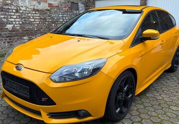 Ford Focus 122.000 km 9.999 &euro; Bedburg 50181