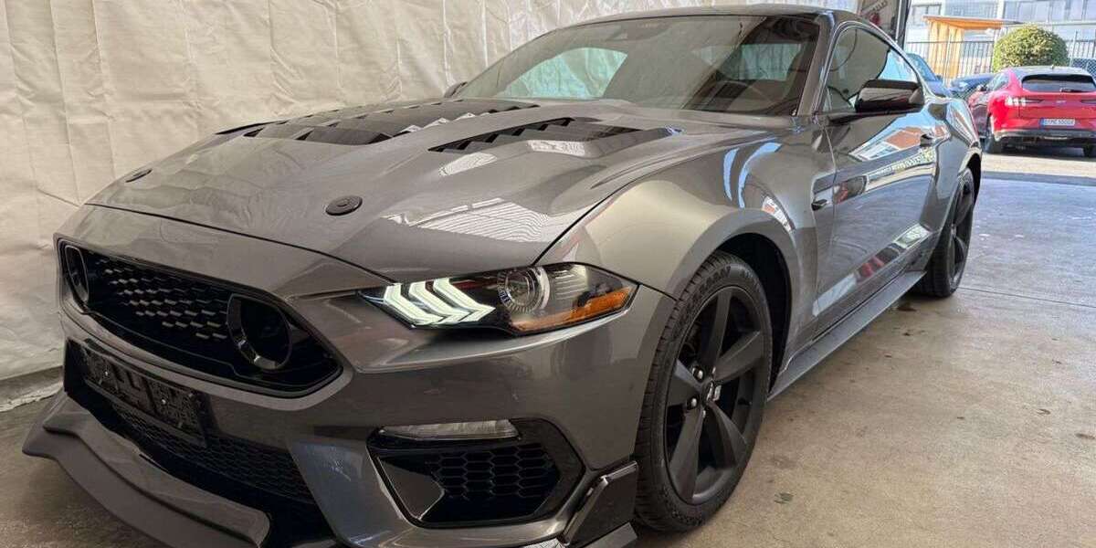 Ford Mustang 37.000 km 28.900 &euro; Düsseldorf 40589