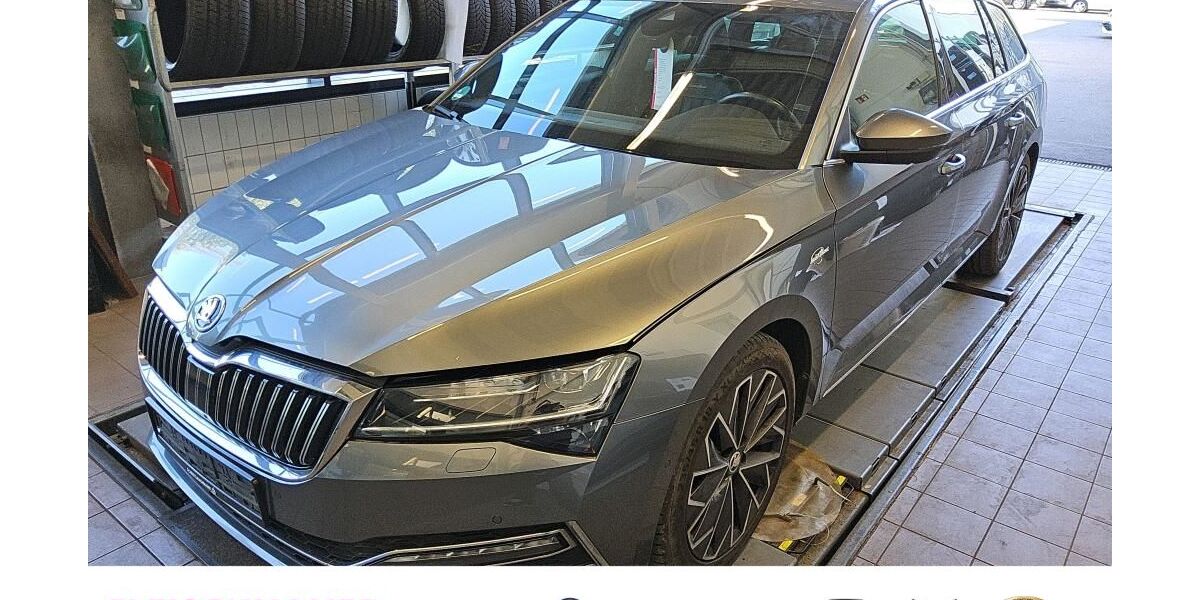 Skoda Superb 136.847 km 25.890 &euro; Mönchengladbach 41238