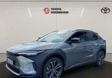 Toyota bZ4X 14.100 km 33.790 &euro; Krefeld 47809