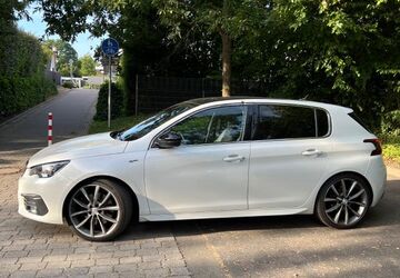 Peugeot 308 102.700 km 14.900 &euro; Willich 47877