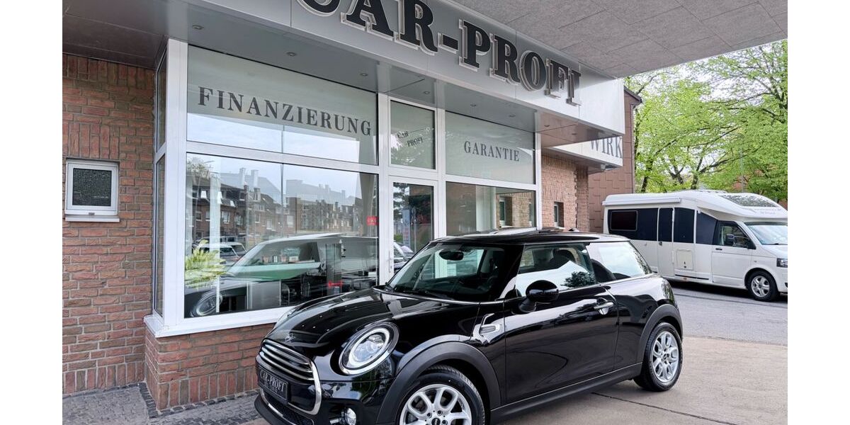 Mini Cooper 32.143 km 17.890 &euro; Duisburg 47249