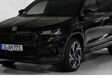 Skoda Karoq 9.000 km 32.980 &euro; Düsseldorf 40474
