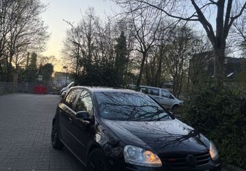 VW Golf 330.000 km 2.200 &euro; DUISBURG 47053