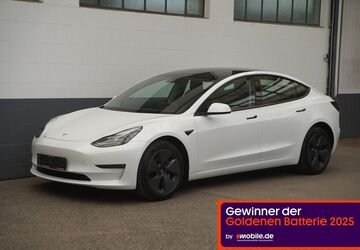Tesla Model 3 44.424 km 31.950 &euro; Mönchengladbach 41236
