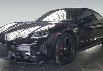 Porsche Taycan 16.900 km 142.900 &euro; Willich 47877