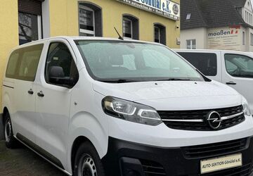 Opel Vivaro 170.000 km 19.998 &euro; Mönchengladbach 41066