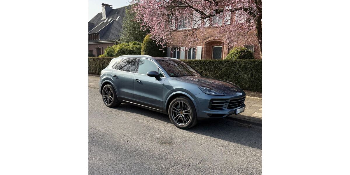 Porsche Cayenne 87.200 km 54.000 &euro; Krefeld 47799