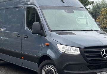 Mercedes-Benz Sprinter 143.887 km 18.800 &euro; Hilden 40721