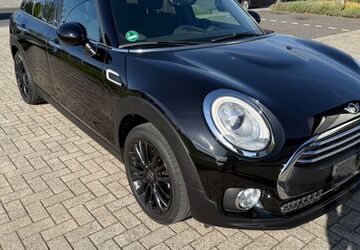 Mini One Clubman 76.450 km 11.950 &euro; Mönchengladbach 41069