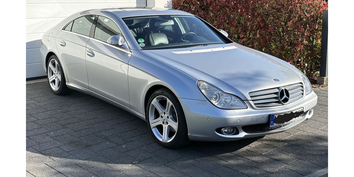 Mercedes-Benz CLS 320 189.000 km 9.900 &euro; Mönchengladbach 41066