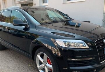 Audi Q7 241.000 km 11.300 &euro; Duisburg 47179