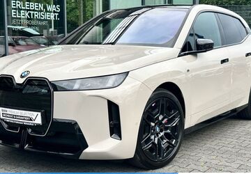 BMW iX 27.692 km 89.950 &euro; Mülheim 45472