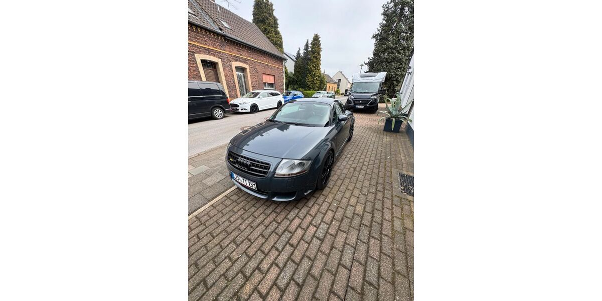 Audi TT 200.473 km 11.490 &euro; Duisburg 47199