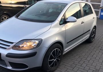 VW Golf Plus 61.500 km 3.980 &euro; Meerbusch 40667