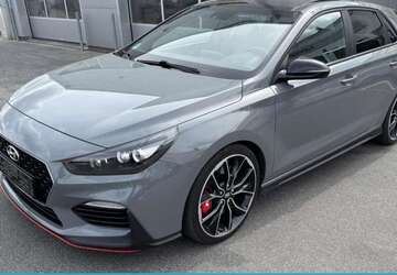 Hyundai i30 61.291 km 23.500 &euro; Mönchengladbach 41063