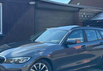 BMW 318 150.000 km 17.900 &euro; Duisburg 47179