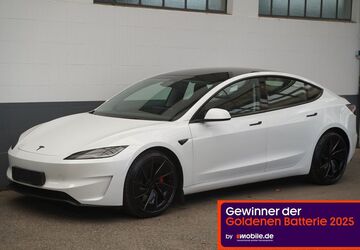 Tesla Model 3 11.068 km 49.450 &euro; Mönchengladbach 41236