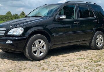 Mercedes-Benz ML 270 250.000 km 7.499 &euro; Willich 47877