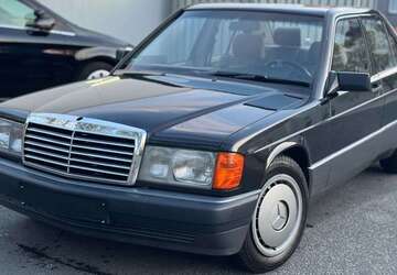Mercedes-Benz 190 245.317 km 4.999 &euro; Düsseldorf 40591