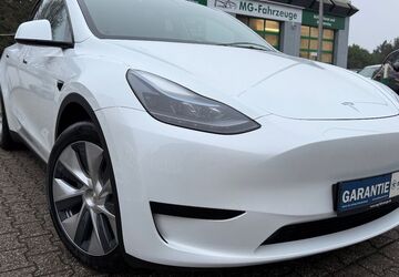 Tesla Model Y 79.900 km 29.998 &euro; Mönchengladbach 41069