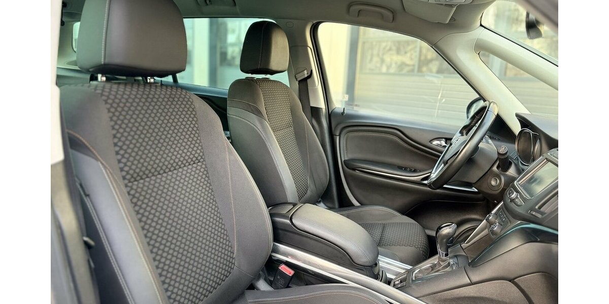 Opel Zafira Innovation / Automatik / Navi / 7 Sitze 95.000 km 14.390 &euro; Mönchengladbach 41066