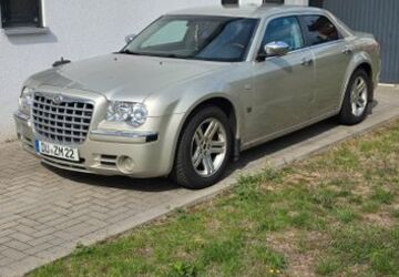 Chrysler 300C 199.999 km 3.500 &euro; Duisburg 47178
