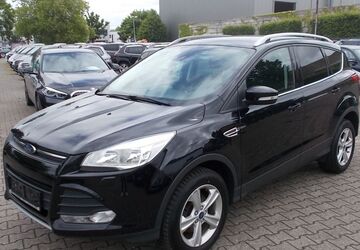 Ford Kuga 126.517 km 9.500 &euro; Willich 47877
