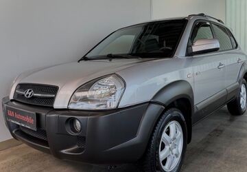 Hyundai TUCSON 240.000 km 3.899 &euro; Hilden 40721