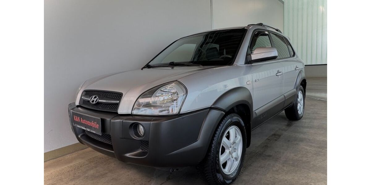 Hyundai TUCSON 240.000 km 3.899 &euro; Hilden 40721