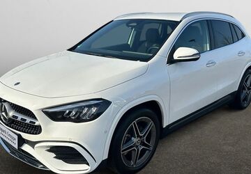 Mercedes-Benz GLA 200 10.742 km 41.980 &euro; Willich 47877
