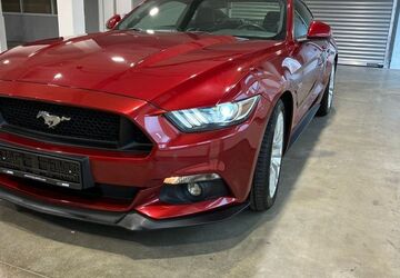 Ford Mustang 118.095 km 30.000 &euro; Willich 47877
